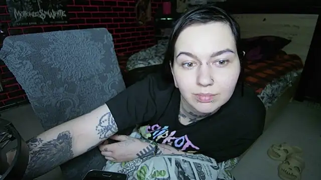 Czat XXX na żywo – MessalinaOfficial