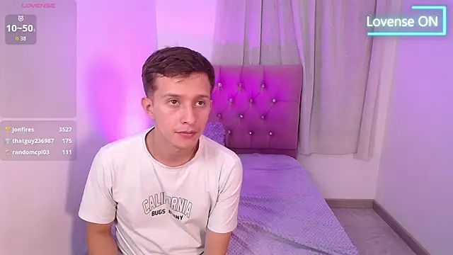 Czat XXX na żywo – mae_nathan_