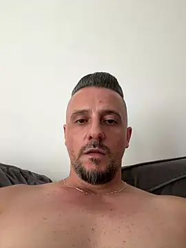 InsaneMattt 라이브 XXX 채팅