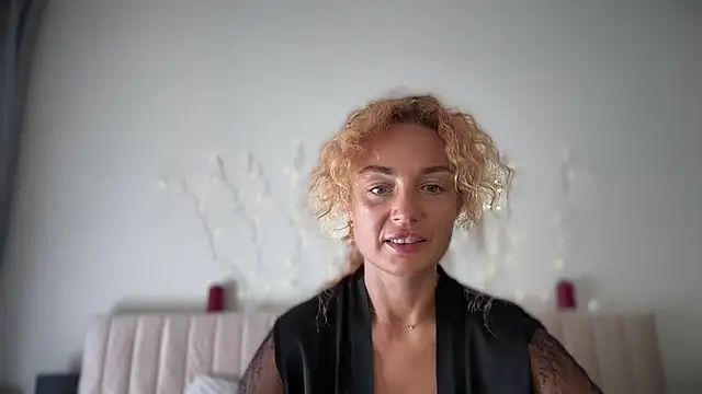 Czat XXX na żywo – Reddgiirl
