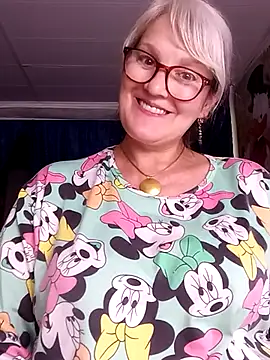 irinamaux Chat XXX live