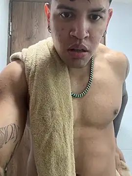 amenadiel_fire Show in webcam