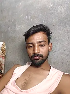 India_HOT23: διαδικτυακό σόου στην κάμερα