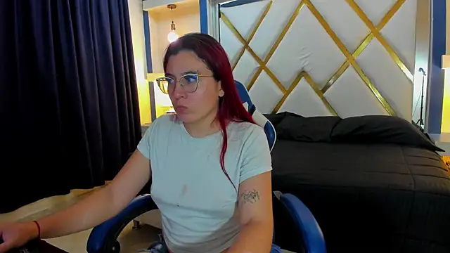 Chat +18 de allison_mc ao vivo