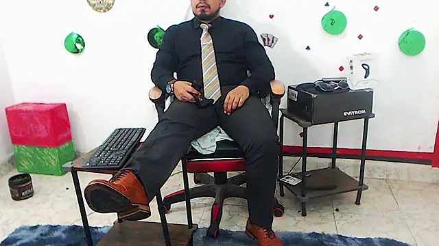 KalethBigDick's Live XXX Chat