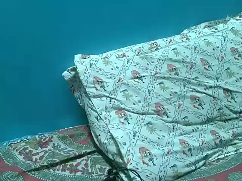 Precumboner Live XXX Chat