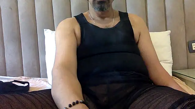 CaiBull Chat XXX live