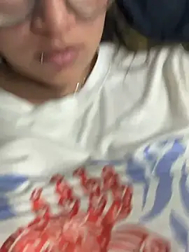 Annie_and_Raveennn Webbikameraesitys