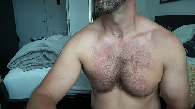 Mr_Beef élő XXX-chatje