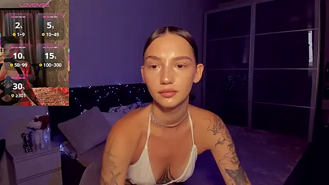 צ'אט XXX בשידור חי של SophieCatty