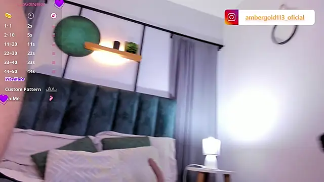 Amber_gold_ Chat XXX live