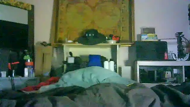 CR3M3_FIR3: απευθείας συνομιλία ΧΧΧ