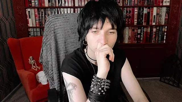 AdonBev Live XXX-Chat