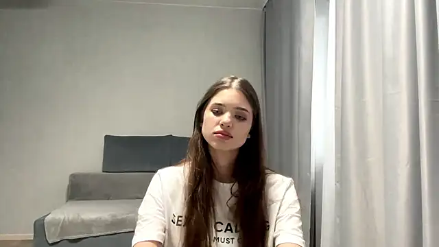 Онлайн чат XXX NicolleBarreto