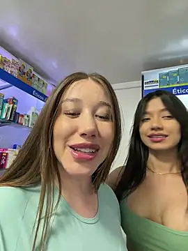 XXX chat uživo modela roouse