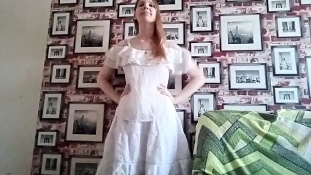 EvieBaggette's Live XXX Chat