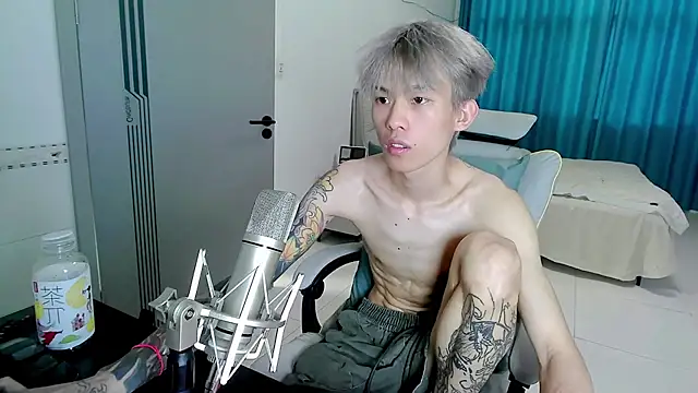 KPL-11's Live XXX Chat