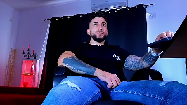 Chat XXX Live MightyAaron66