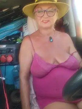 Hot-Muci Chat XXX live