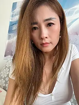 Chat XXX en directo de okgirl_23