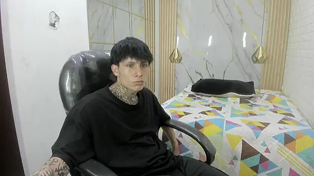 Czat XXX na żywo – Cry_thereal