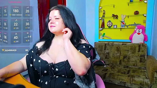 Linasexy777: онлайн-секс-чат