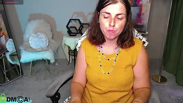 MartaEdams Chat XXX live