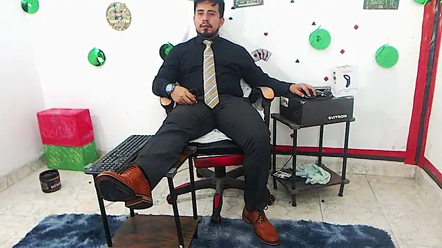 KalethBigDick's Live XXX Chat