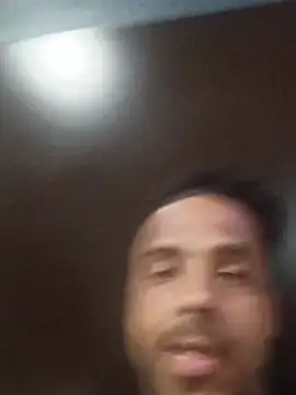 הופעת וובקאם של PrestonSteel