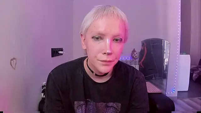 XXX chat uživo modela Lyricca
