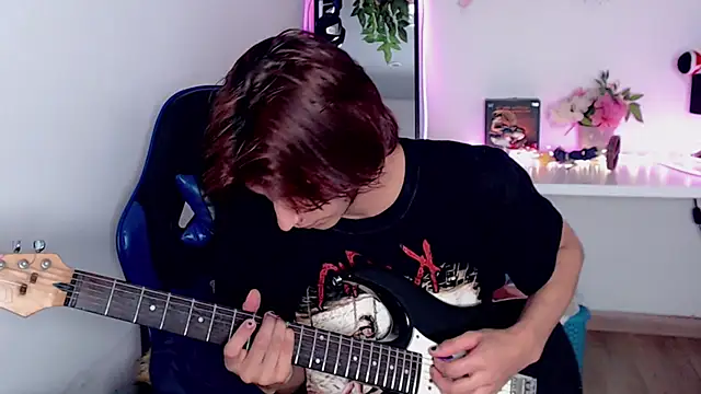 צ'אט XXX בשידור חי של oli_dusk