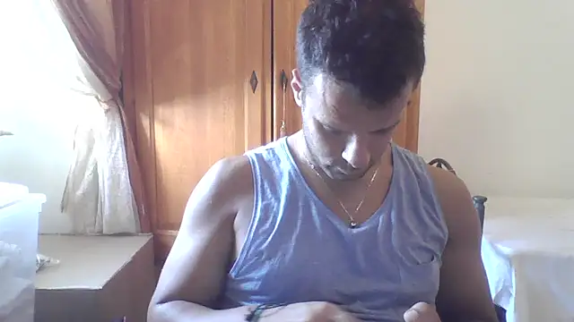 Chatroom XXX en direct de FROCETTO93
