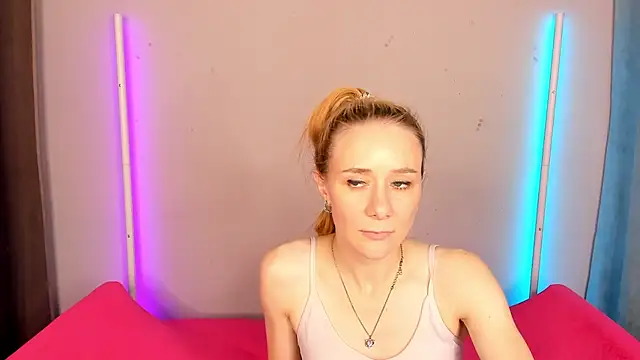 Chat XXX en directo de NikaBond