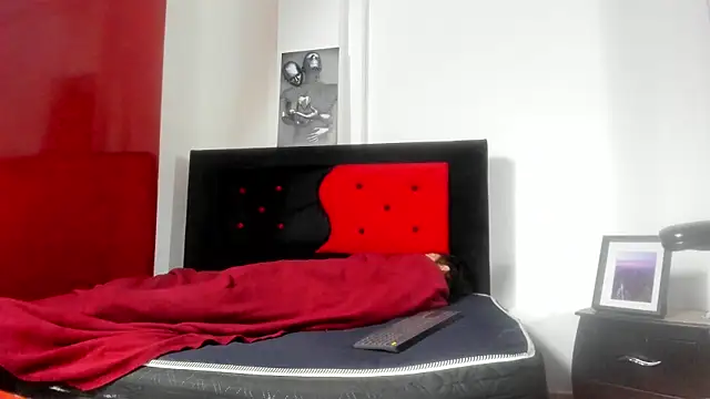 mark_splinter09 élő XXX-chatje