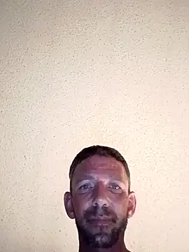 צ'אט XXX בשידור חי של Treemandude