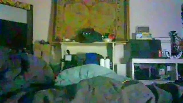 CR3M3_FIR3 Show Webcam