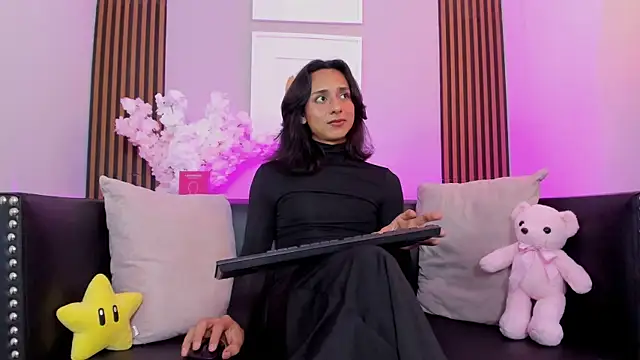 Elisasue 现场XXX聊天