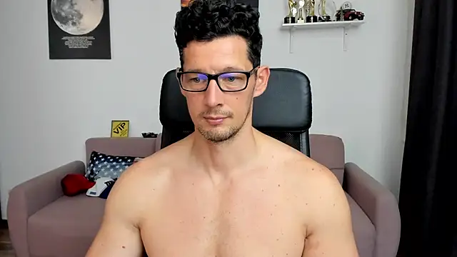 Czat XXX na żywo – BrutusK08