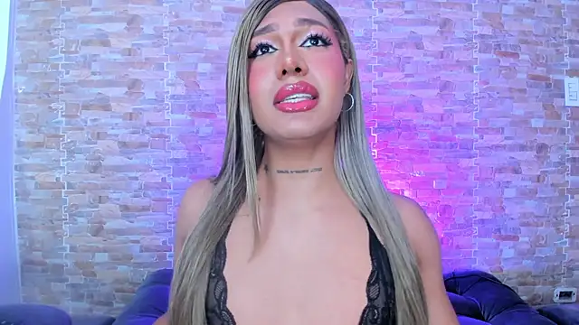 Chatroom XXX en direct de Dreams_Chloe