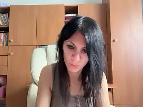 InjaAtHome – Live XXX-chat