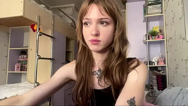 chipsisn Live XXX chat