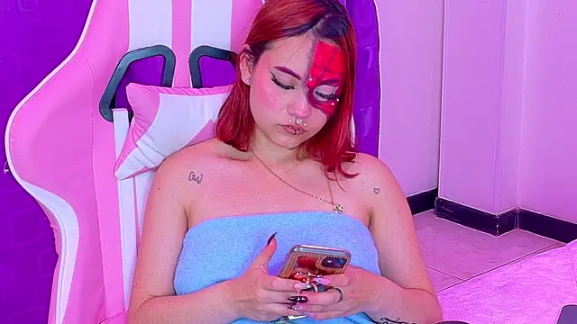 Megam_white Chat XXX live