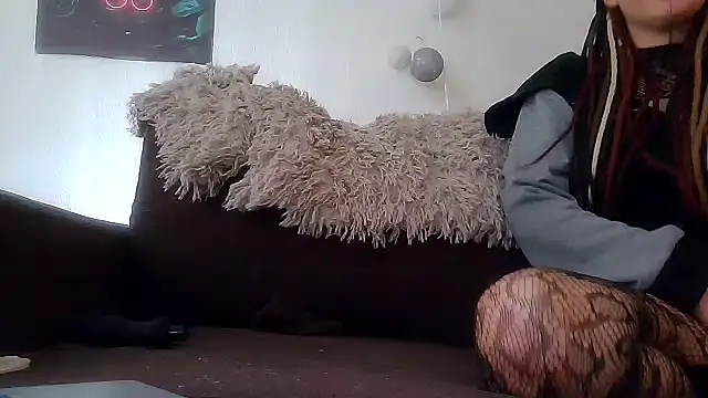 XXX chat uživo modela LillithVice