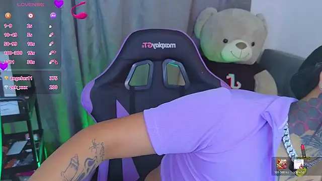 Živý XXX chat LauriInk1