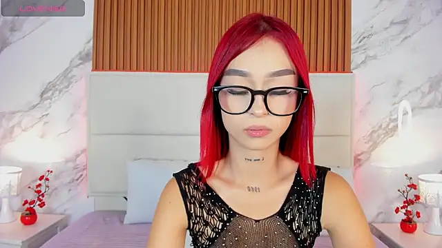 _bella_rossee_ Chat XXX live