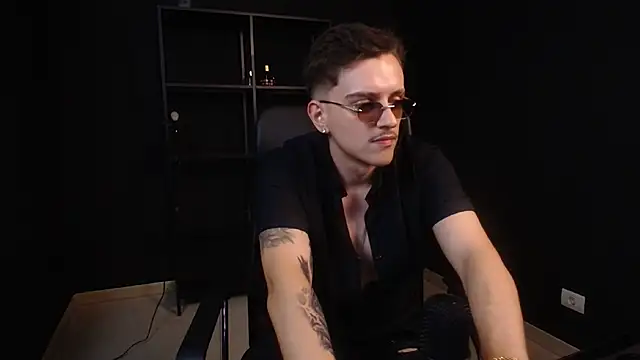 FelixStarkk Chat XXX live
