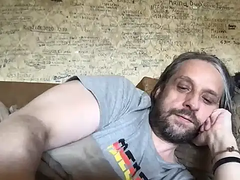 Czat XXX na żywo – -TrafoX3-