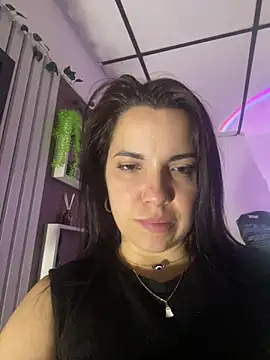 Živý XXX chat AngeliqueBoyer__