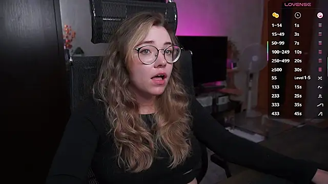 Chat +18 de RemyCute ao vivo