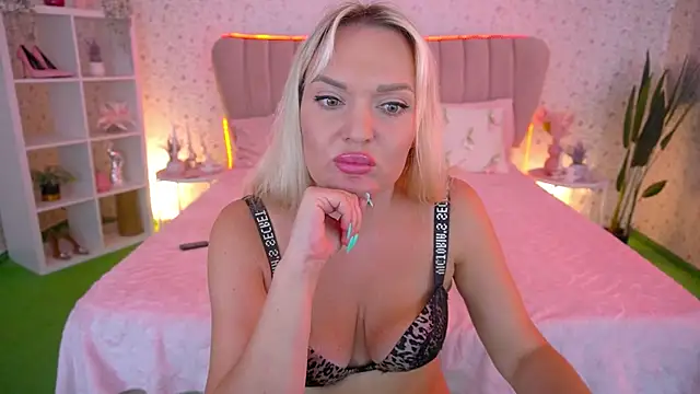 MissyMartinez Live XXX Chat